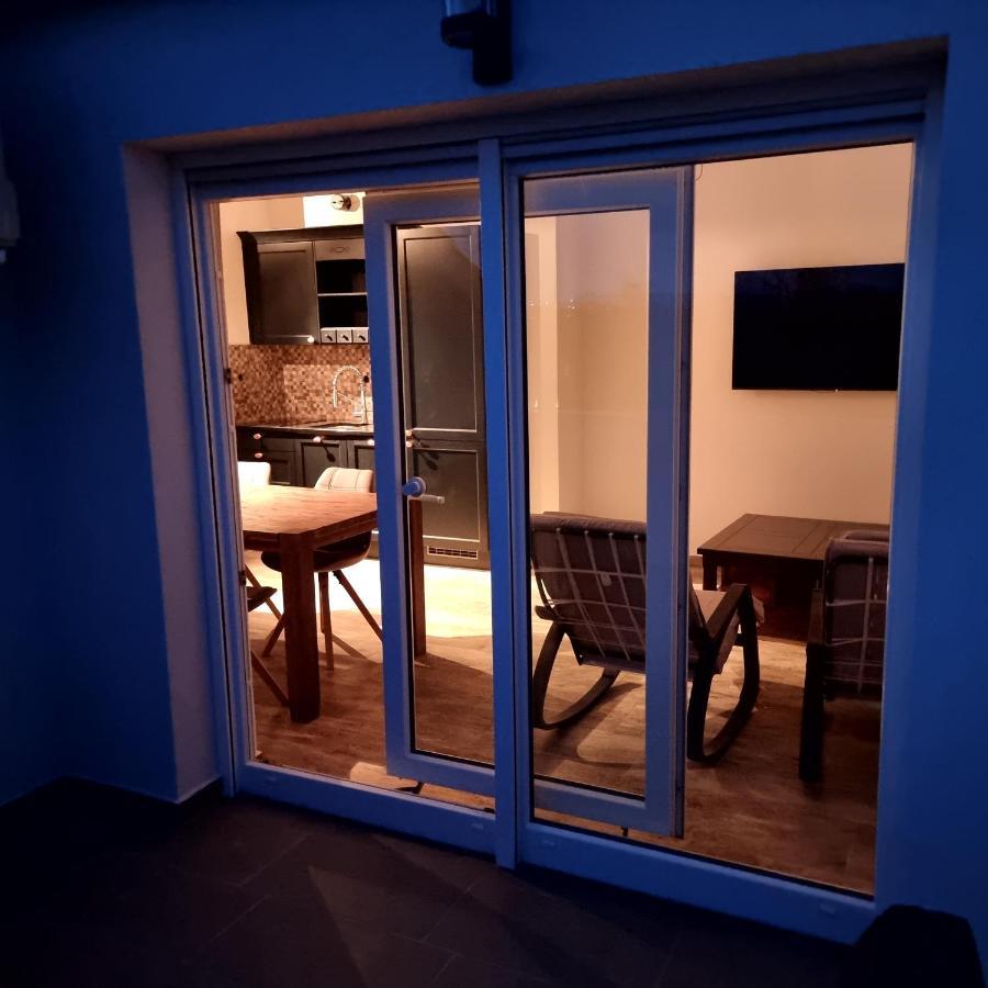 Aksa Residences Vir Eksteriør billede