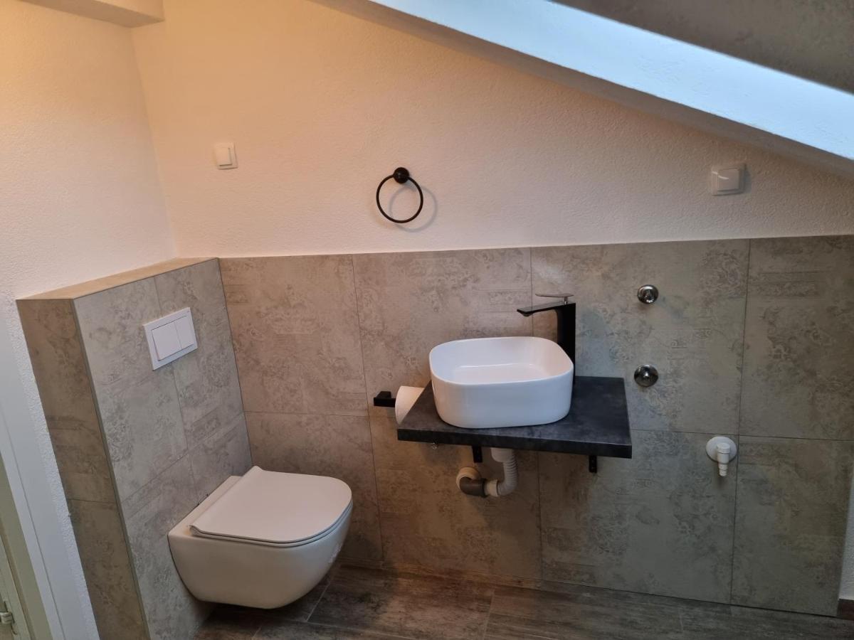 Aksa Residences Vir Eksteriør billede