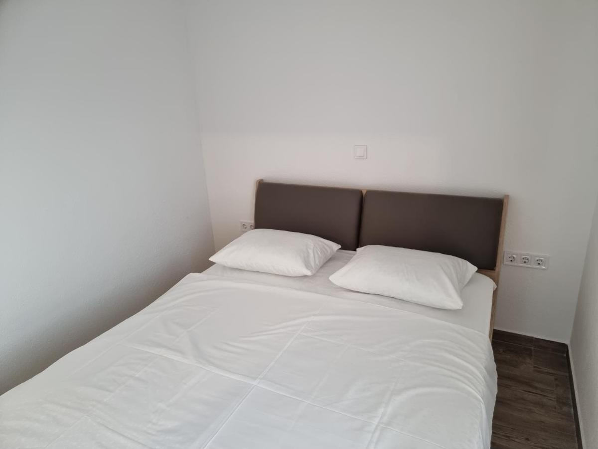 Aksa Residences Vir Eksteriør billede