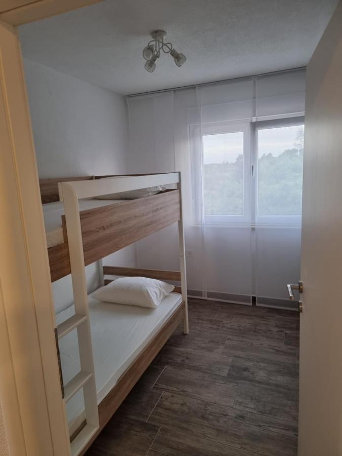 Aksa Residences Vir Eksteriør billede
