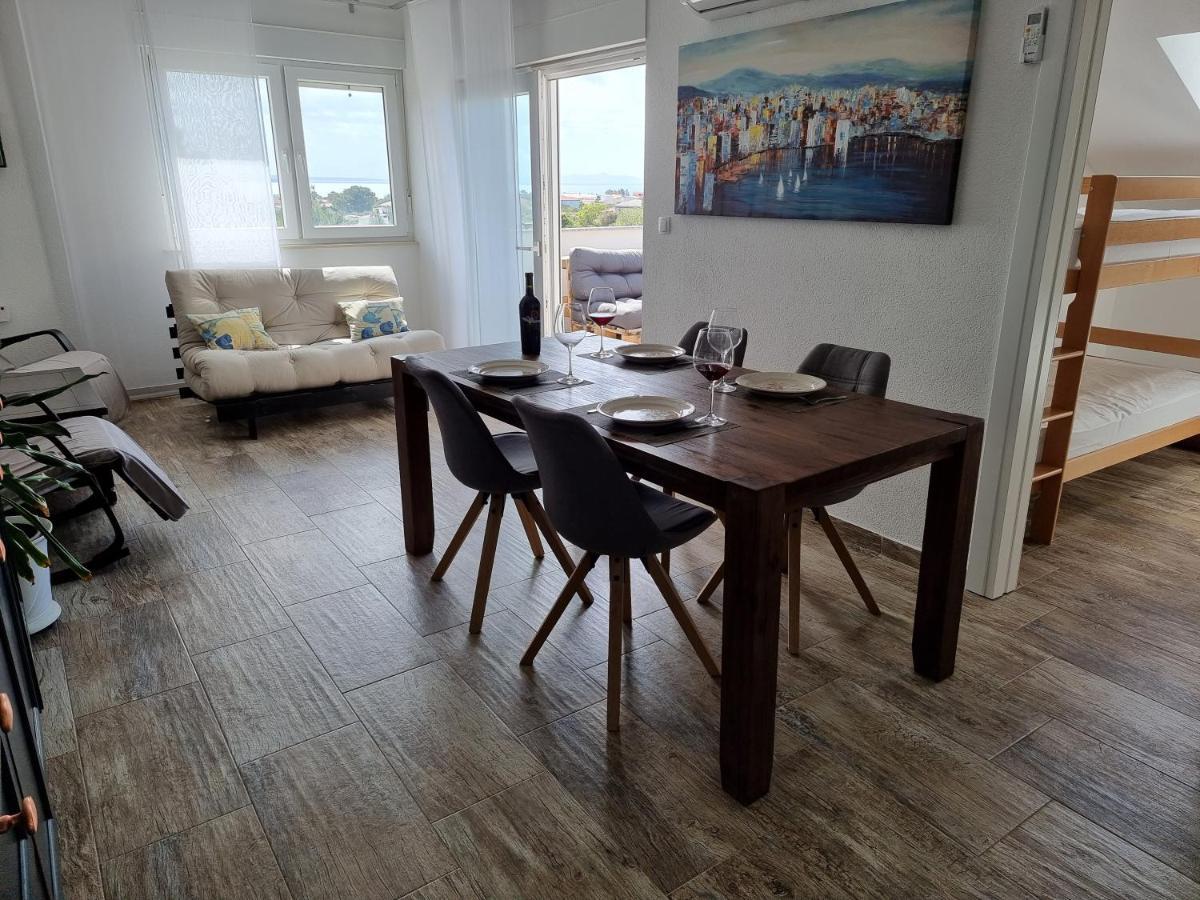 Aksa Residences Vir Eksteriør billede